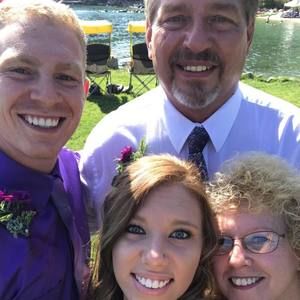 Meet your Posher, Travis